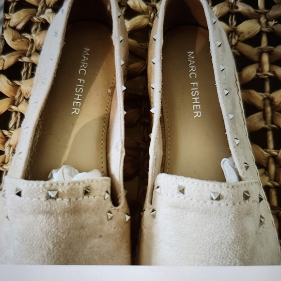 Marc Fisher Women's Pink Slip On Studded Espedrills NWOT - Picture 2 of 9